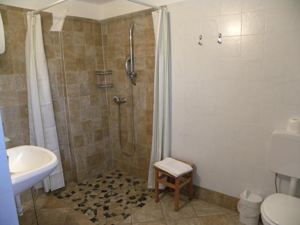 Agriturismo Fano'S Farm Suno Quarto foto