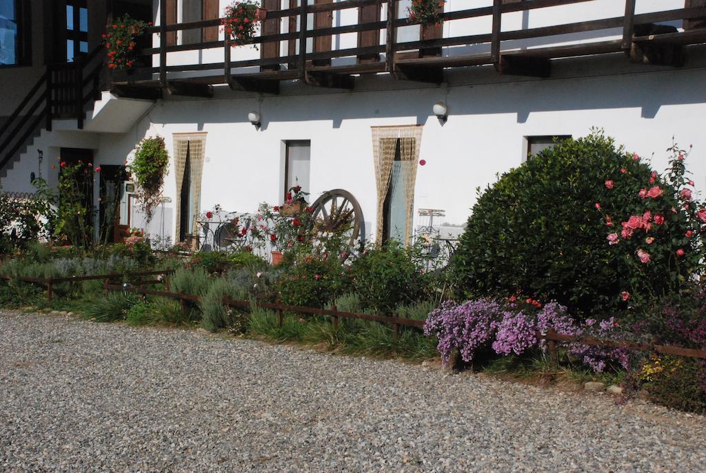 Agriturismo Fano'S Farm Suno Exterior foto