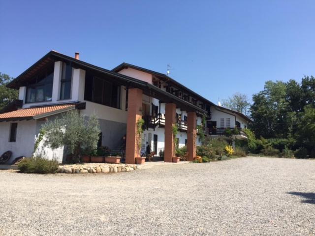 Agriturismo Fano'S Farm Suno Exterior foto